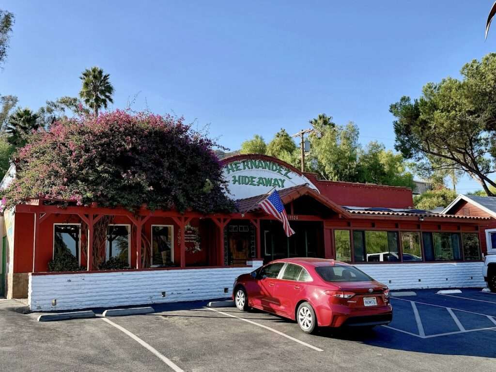 Hernandez Hideaway Restaurant photo 4